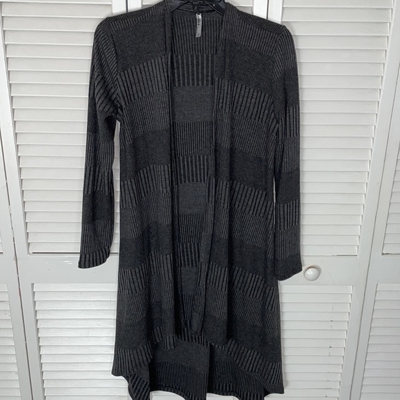 Azules Cardigan - Picture 11 of 14